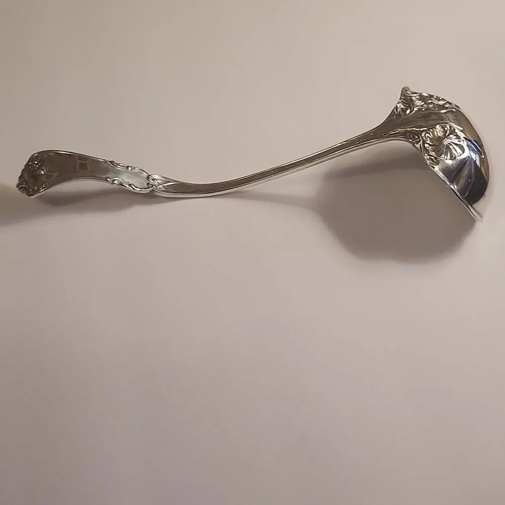 Wm. A Roger's Antique Soup Punch Silverplate Ladle Grenoble Pattern 10 inches